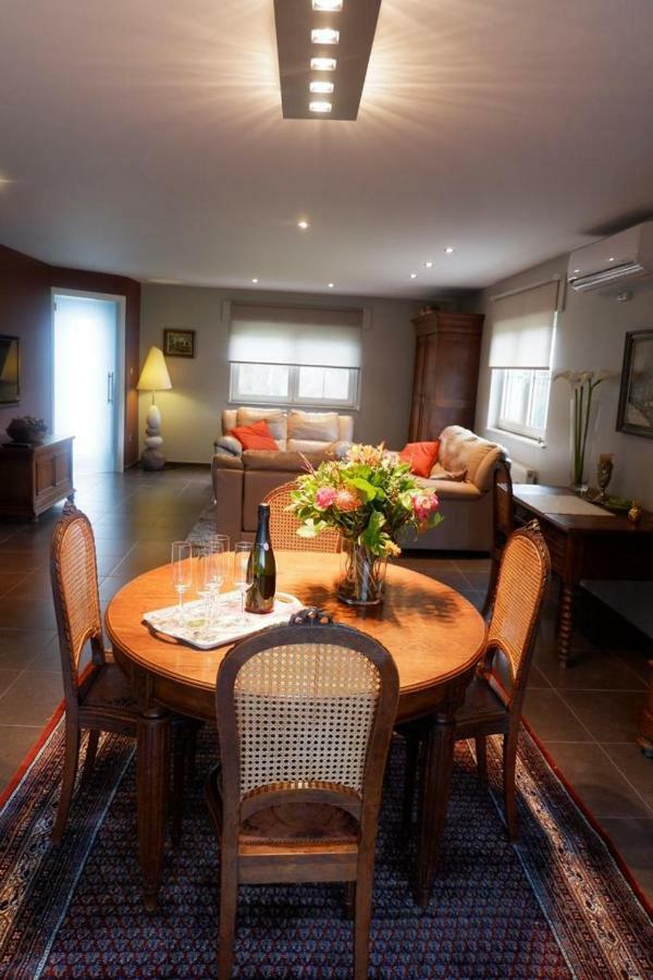 T Heirbaanhuys Villa Borgloon Bagian luar foto